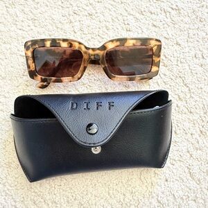 Diff Eyewear Tortoise Rectangular Sunglasses (KATIE) - Brown Lenses
